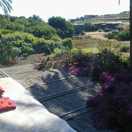 Antico Dammuso Venedise Holiday home Pantelleria