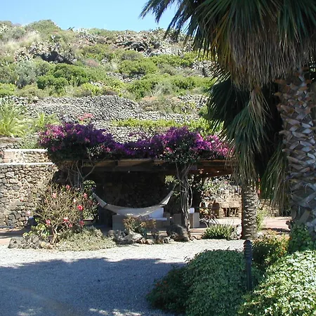 Holiday home Antico Dammuso Venedise *