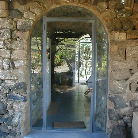 Holiday home Antico Dammuso Venedise *
