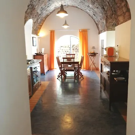 Holiday home Antico Dammuso Venedise Pantelleria